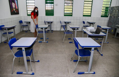 Fechamento de escolas para barrar a Covid-19 é defendido por 66% dos brasileiros